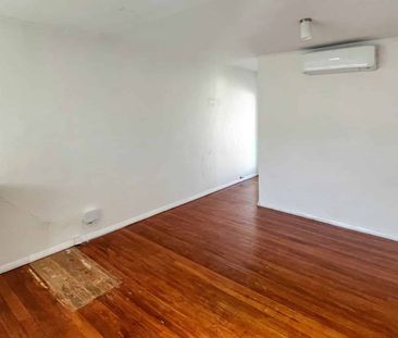 Central Epsom Unit - Photo 3
