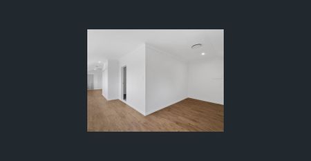 TOP FLOOR UNIT TOP LEFT HANDSIDE - 2 BEDROOM UNIT AT SHORNCLIFFE - Photo 3