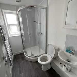 Weston-super-Mare, North Somerset - Photo 2