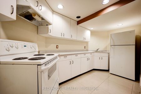 For Lease - 4450 Mayflower Drive Unit# Bsmt, Mississauga, Ontario - Photo 4