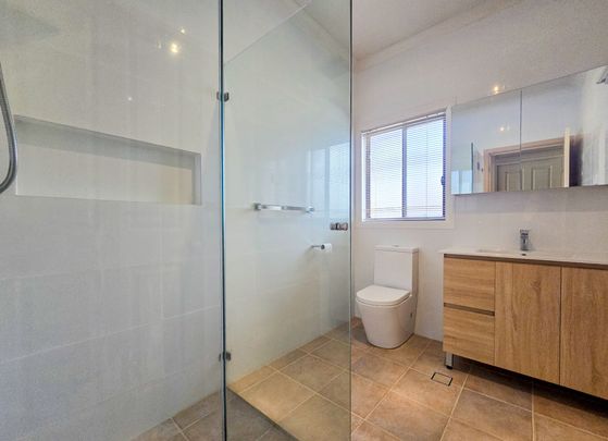 Lovely Retro-Style Family Home with a Big Backyard and Plenty of Character. - Photo 1