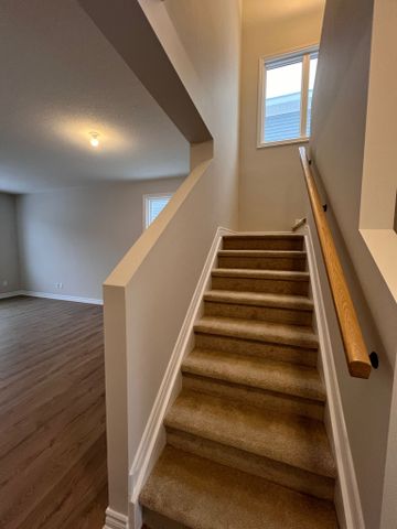 For Lease - 153 RYAN REYNOLDS Way, Orleans - Convent Glen and Area, Ontario - Photo 5