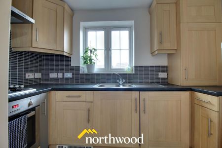 1 bedroom flat to rent - Photo 4