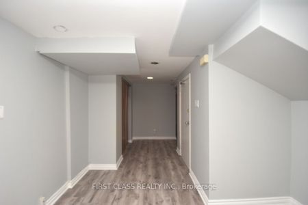 Detached Home For Lease | E8139664 - Photo 3