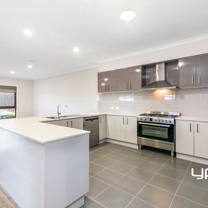 15 Landscape Pl, Sunbury - Photo 1