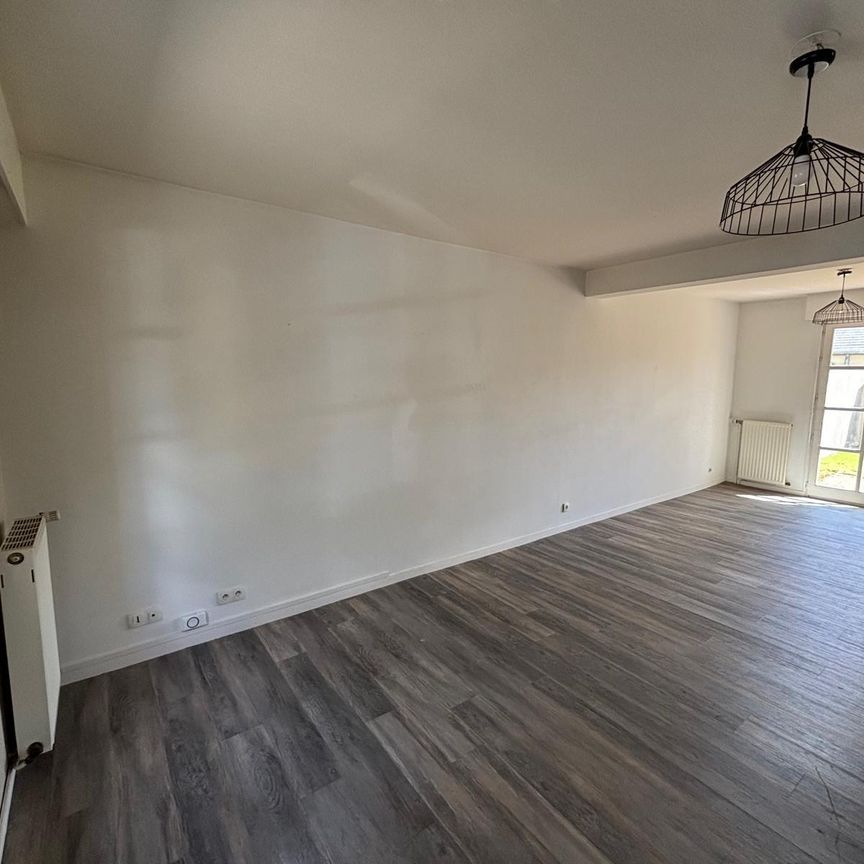 Location Maison 5 pièces 92m² OCTEVILLE 50130 - Photo 1