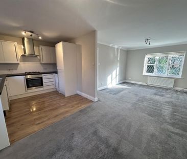 4 Bedroom Mews To Let - Photo 1