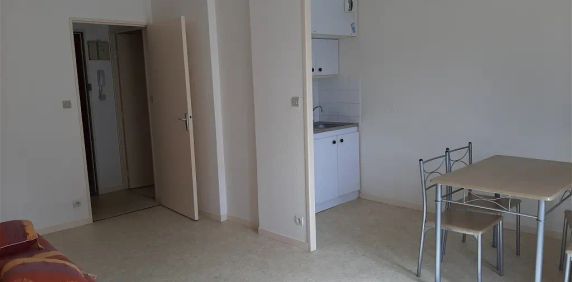 Location appartement 1 pièce - 27m² à Limoges (87000) - Photo 2