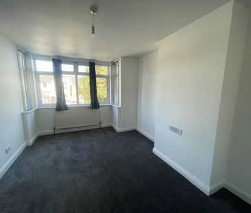 3 Bed Semi-Detached House, Filton Avenue, BS7 - Photo 4
