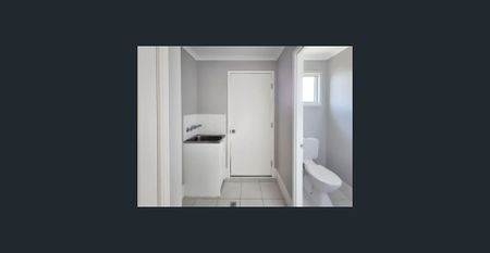 3 Bedroom Family Home ! - Photo 5