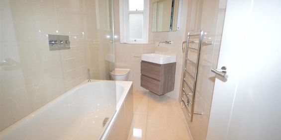 4 bedroom house to rent - Photo 3