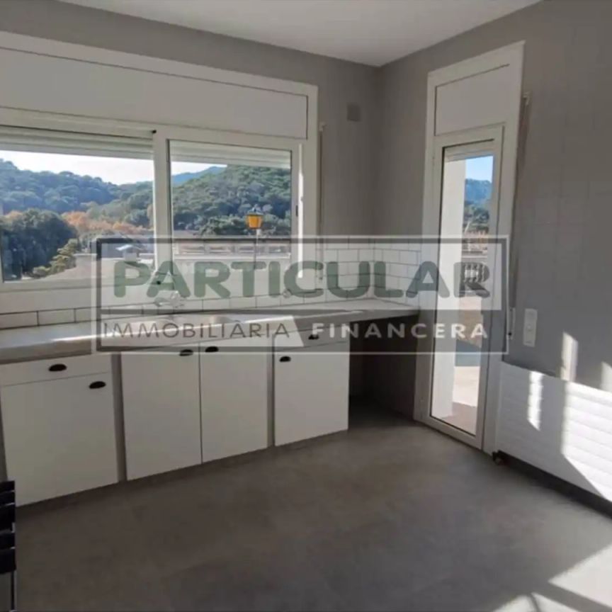 Casa o chalet de alquiler en Calle Els Ametllers, 7, Vallromanes - Photo 1