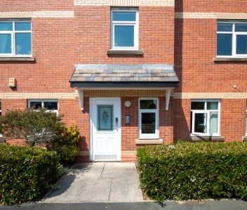 Pendle Court, Leigh, WN7 3AB - Photo 4