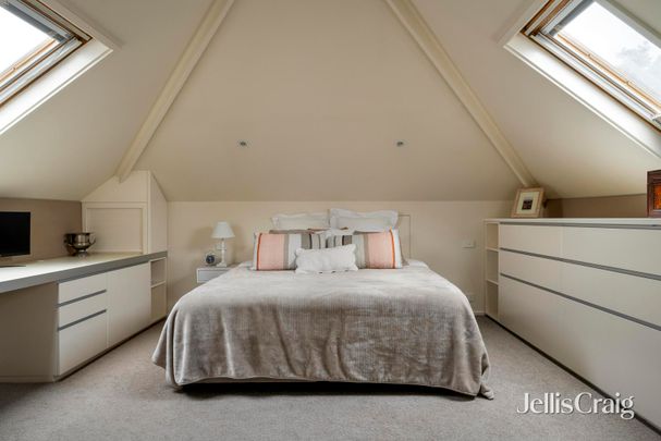 104 Harold Street, Middle Park VIC 3206 - House For Rent | Domain - Photo 1