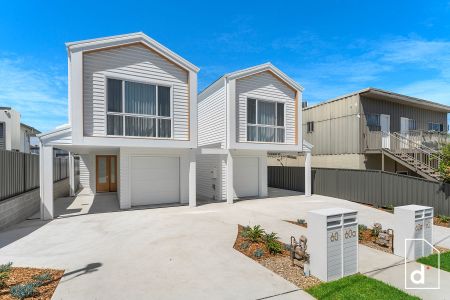 Recently Built Family Residence With Utilities & Lawns Included - Photo 4