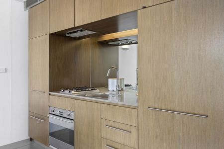 Ideal Location - Photo 4