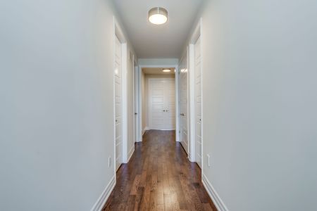 For Lease - 3263 Donald Mackay Street, Oakville, Ontario - Photo 4