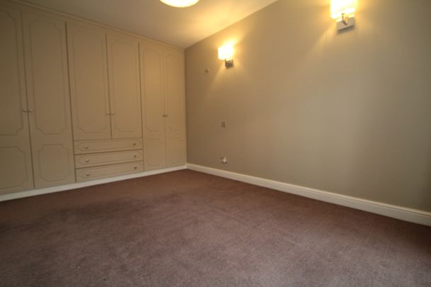 4 bedroom house to rent - Photo 1
