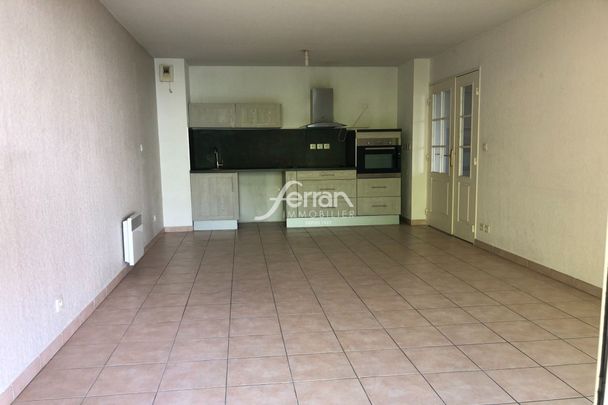 Location Appartement 2 pièces 42m² DRAGUIGNAN 83300 - Photo 1