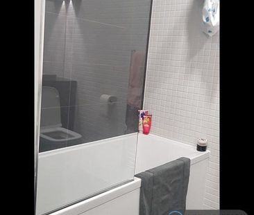 1 bedroom in a house share to rent - Photo 6