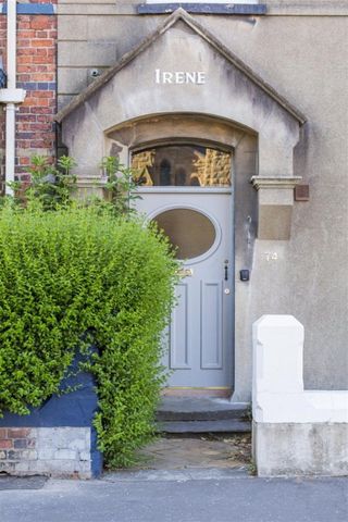 3, 74 University Street, Belfast, BT7 1HB - Photo 2