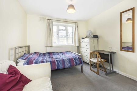Price £3,350 pcm - Available 15/06/2026 - Furnished - Photo 5