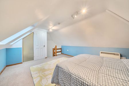 Hewshott Lane, Liphook, Hampshire, GU30 - Photo 3