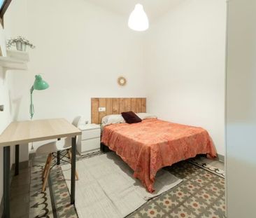 Carrer del Comte dUrgell, Barcelona, Catalonia 08011 - Photo 1