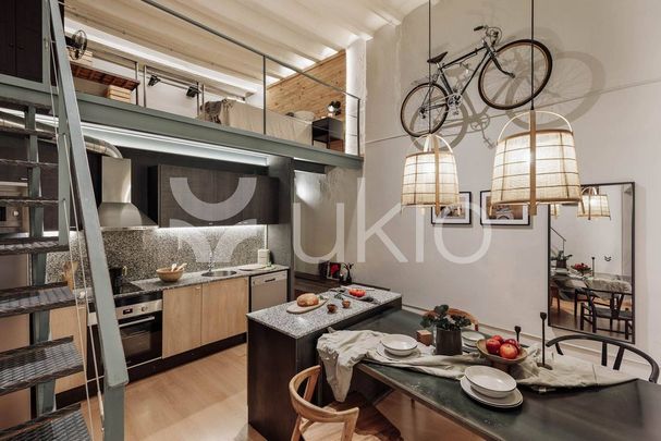 2 room luxury Apartment for rent in Barcelona, Spain - Photo 1