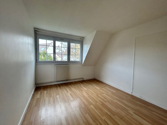 Location Maison 6 pièces 138m² BREUILLET 91650 - Photo 1