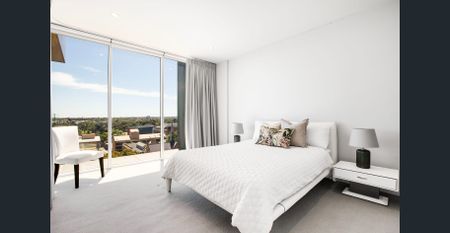 The Ultimate City Apartment with Secure Basement Carpark - Photo 2