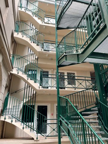 Location Appartement 1 pièce 17m² - Photo 2