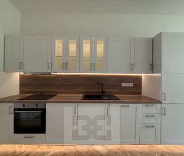 Pronájem bytu 2+kk 44 m² - Photo 2