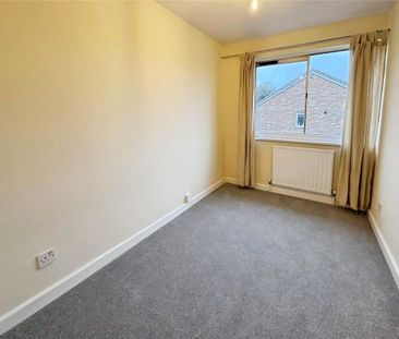 4 bedroom terraced house to rent - Photo 6