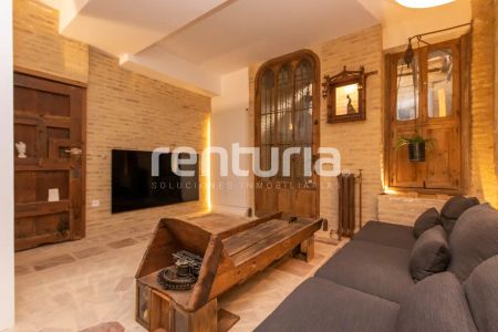 Piso de alquiler en Carrer de Dénia, Russafa - Photo 2