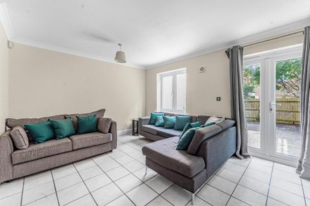 5 bedroom townhouse to rent - Photo 5