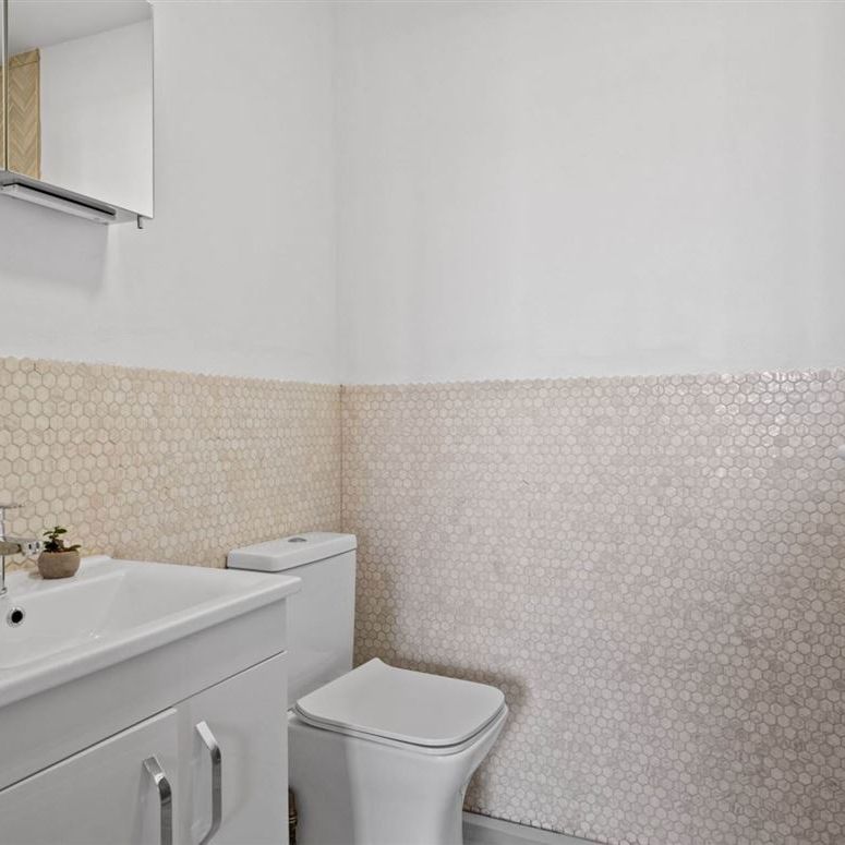 Apt 34, Block A, The Bottleworks, Ringsend, Dublin 4, County Dublin - Photo 1