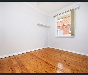 NEAT & COSY! - Photo 3