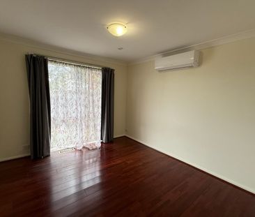 THREE BEDROOM WITH STUNNING VIEWS! - Photo 6