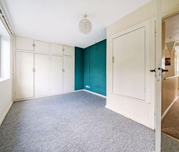 4 bedroom detached house to rent - Photo 1