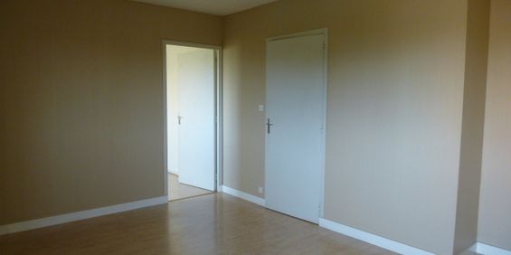 Location Appartement 2 pièces 42m² - Photo 3