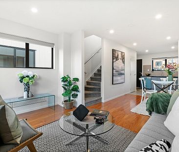 23 Red Arches Road, Henderson - Photo 4