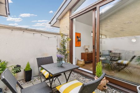 Zulu Mews, London, SW11 - Photo 4