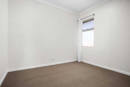 6/8 Bushy Road, - Photo 2