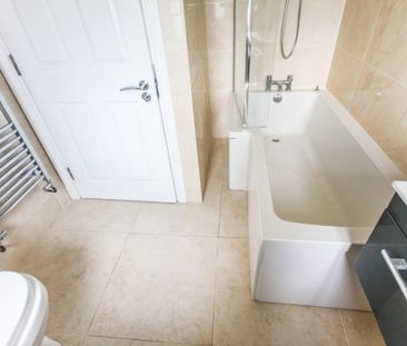 One-Bedroom House share - Photo 5