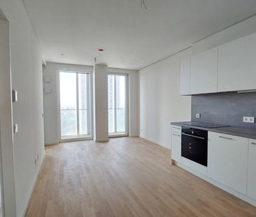 2-Zi.-Erstbezug mit Loggia & Rooftop Pool | TOWER HOMES im V22 - Photo 2