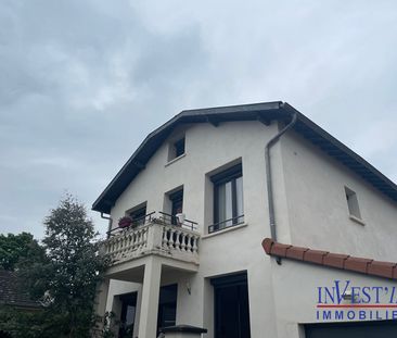 LOCATION APPARTEMENT T4, - Photo 4
