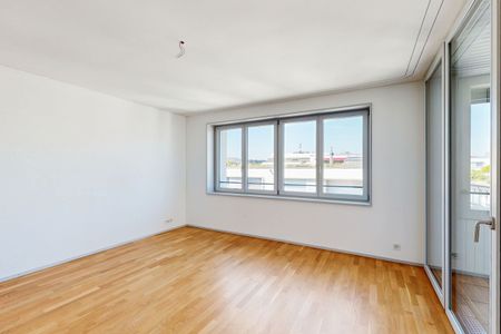 Modern and central apartment in Zurich! - Photo 5