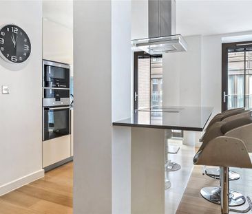 3 bedroom apartment to rent - Photo 3