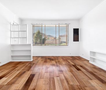 2/7 La Frank Street, Burwood - Photo 3